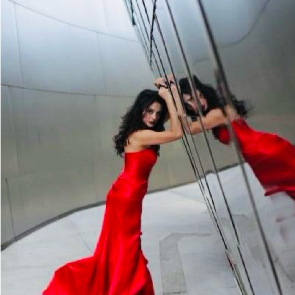 Beautiful Red dress in satin